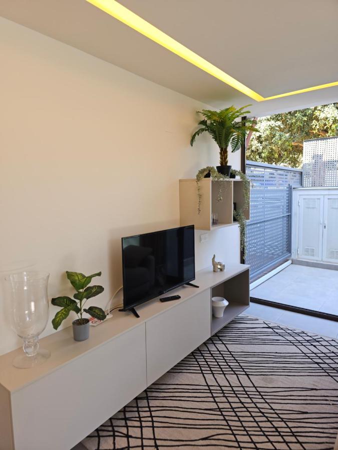 Nogalera Quintessence With Private Parking By Namaste Elite Apartamento