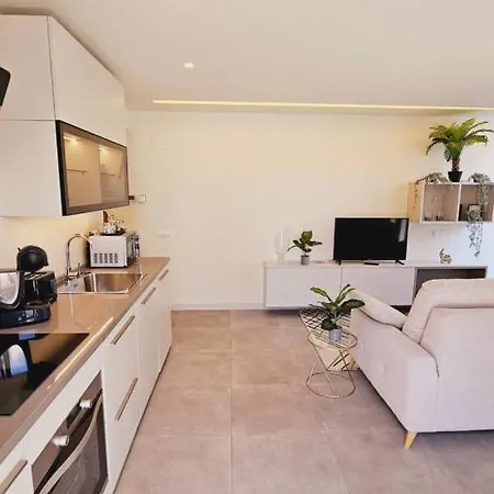Nogalera Quintessence Apartment With Private Parking By Namaste Elite Torremolinos Exterior photo