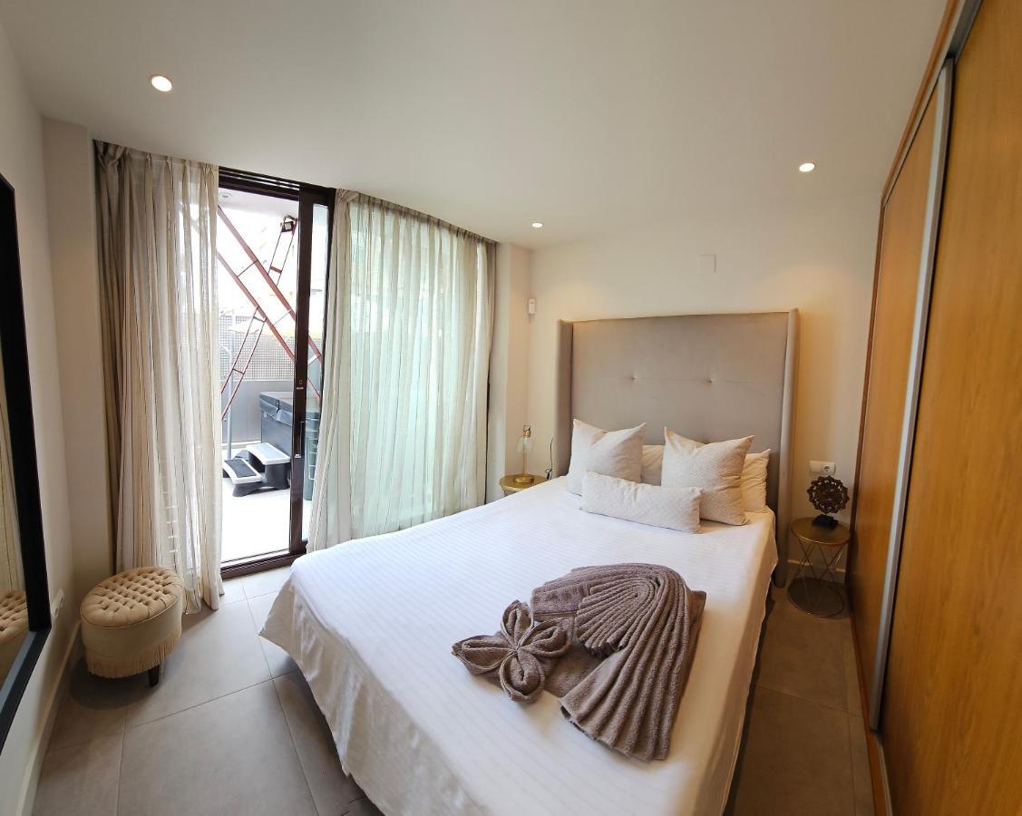 Nogalera Quintessence With Private Parking By Namaste Elite Apartament *